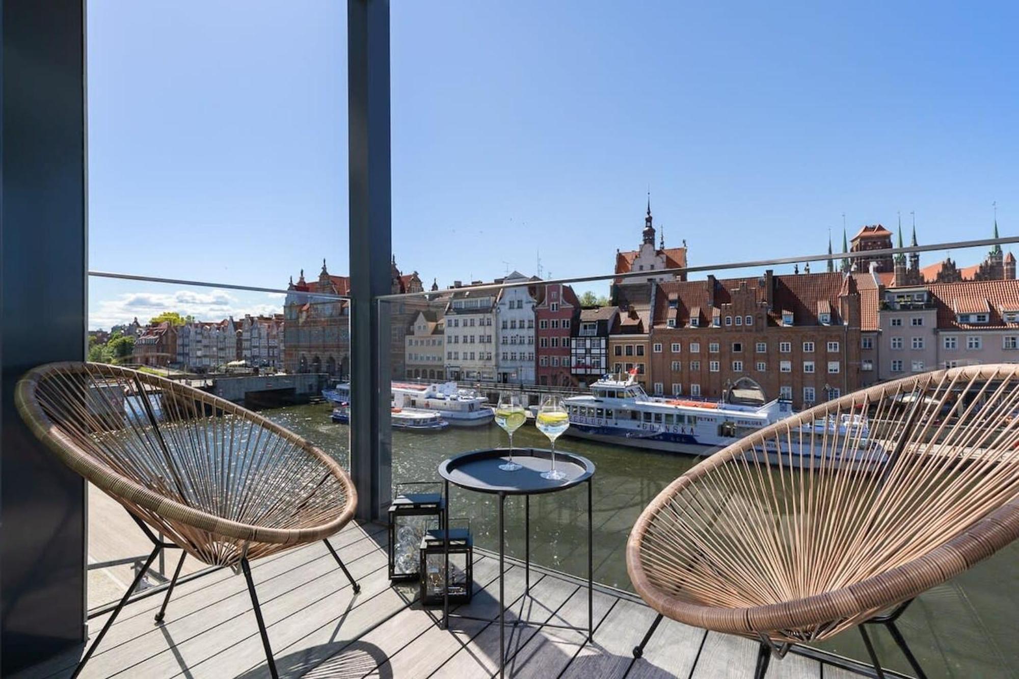 Rent Like Home - Deo Plaza Wyspa Spichrzow Gdansk Dış mekan fotoğraf