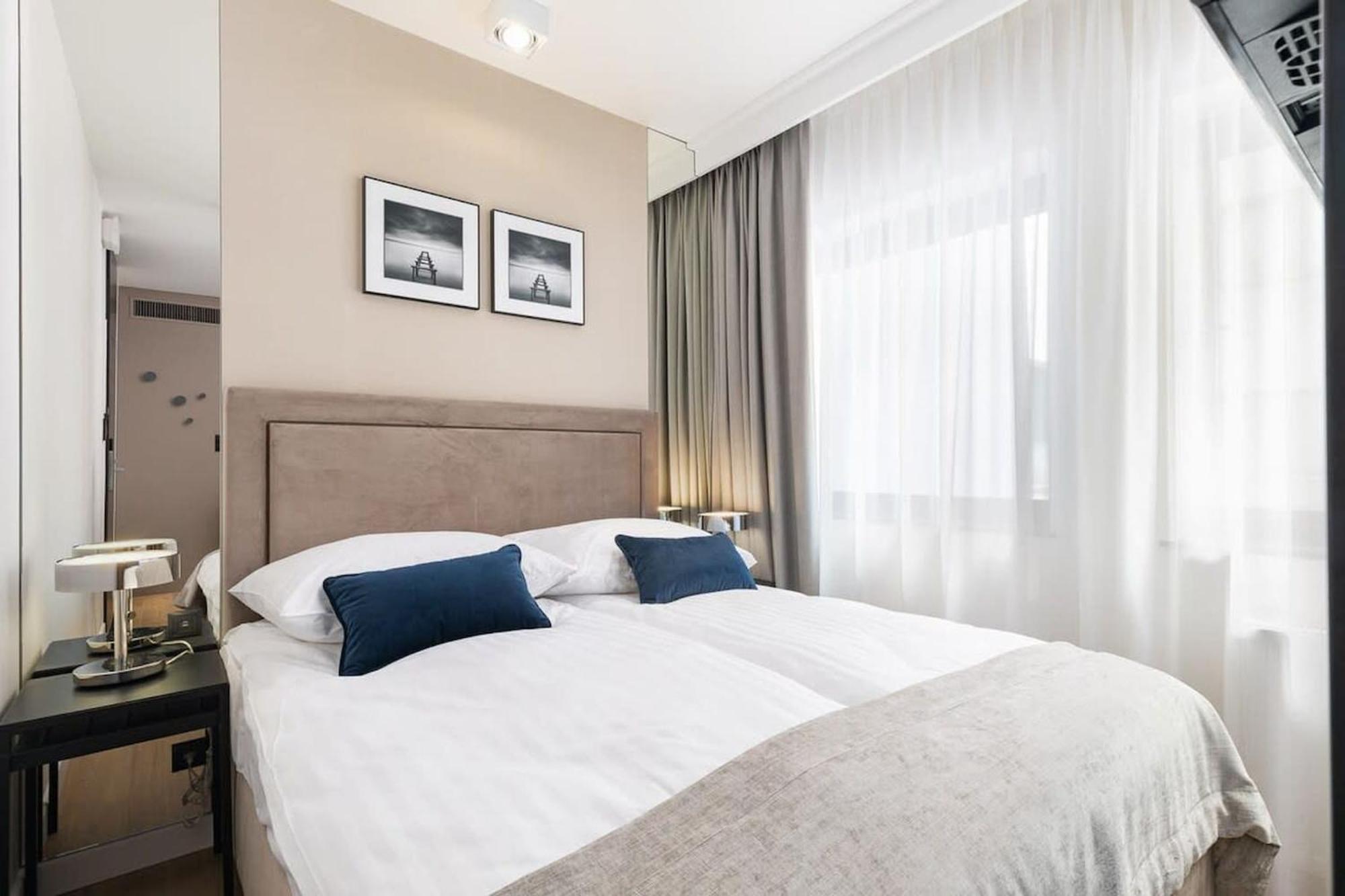 Rent Like Home - Deo Plaza Wyspa Spichrzow Gdansk Dış mekan fotoğraf