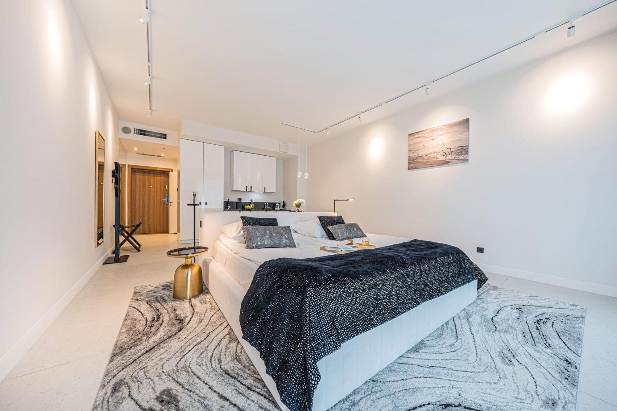 Rent Like Home - Deo Plaza Wyspa Spichrzow Gdansk Dış mekan fotoğraf