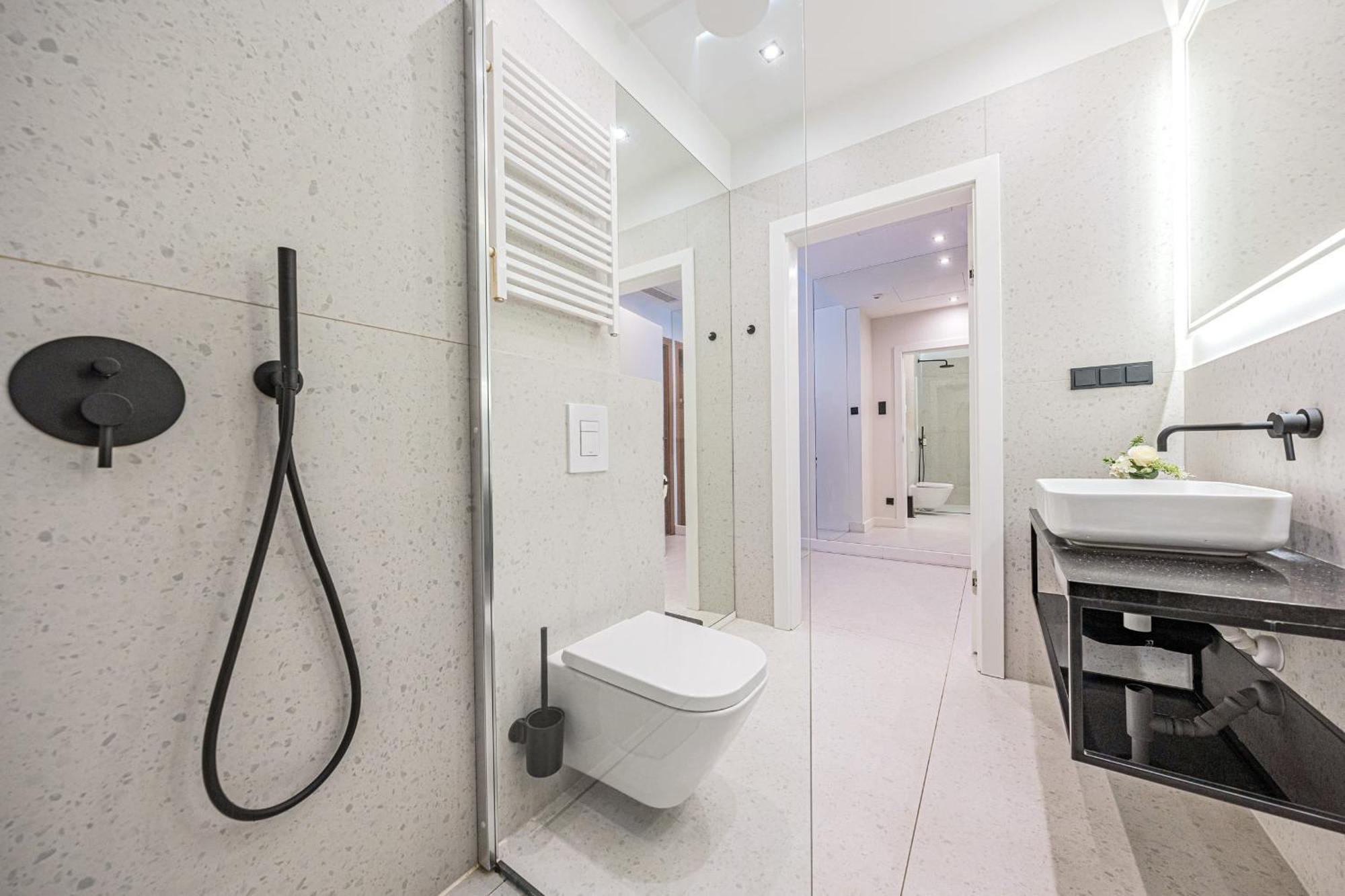 Rent Like Home - Deo Plaza Wyspa Spichrzow Gdansk Dış mekan fotoğraf